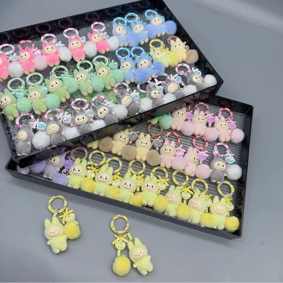 Mini Labubu Keychains - Picture 2 of 4
